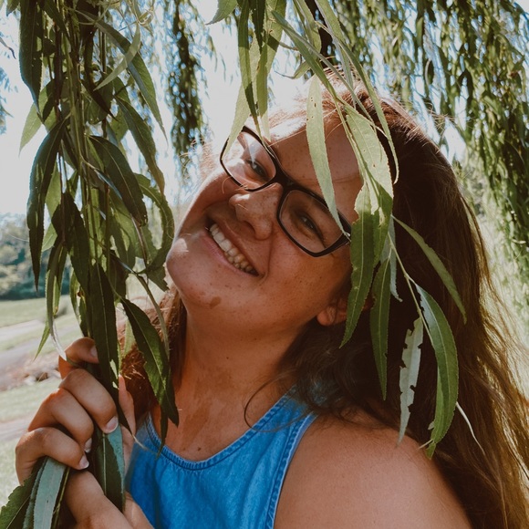 Meet your Posher, Addison - Picture 1 of 1